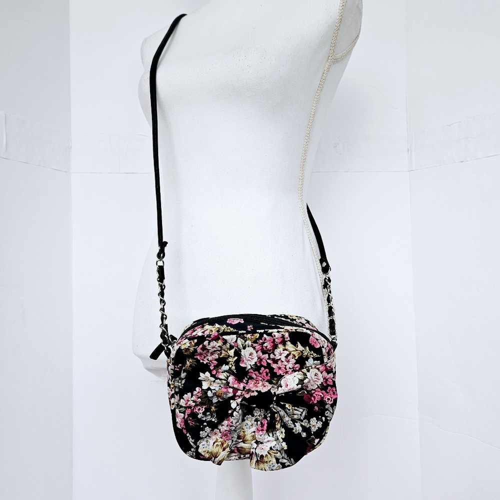 Vintage 90's Womens Candie's Black Floral Crossbody Bag Purse With Bow NWOT - Picture 3 of 13